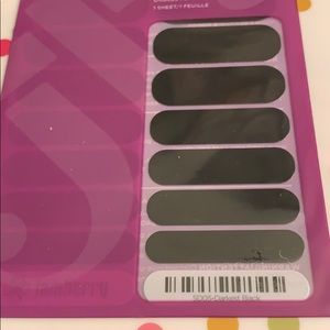 Jamberry Makeup - Jamberry wrap- Darkest Black Jamberry Makeup - Jamberry wrap- Darkest Black